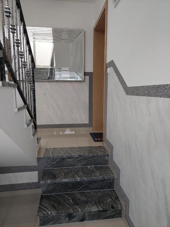 Apartman Lozancic Vir Kültér fotó