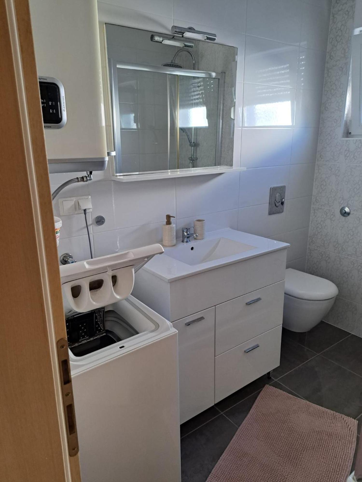 Apartman Lozancic Vir Kültér fotó